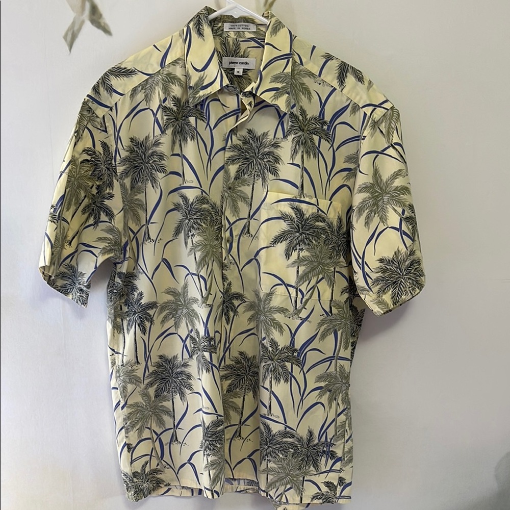 Pierre Cardin Tropical Hawaiian Print Men's Short Sleeve Shirt